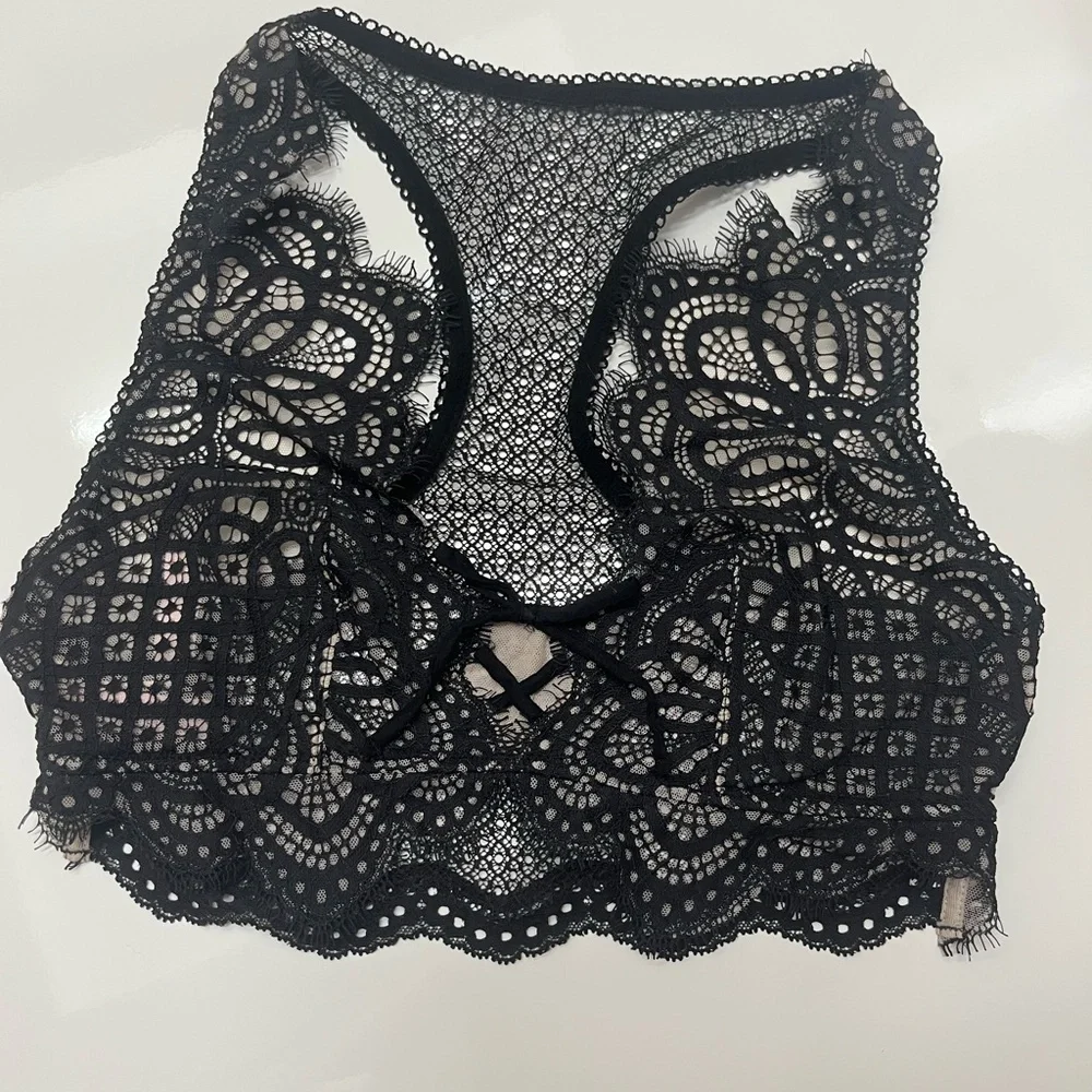 Victoria’s Secret Bralette - Picture 4 of 6